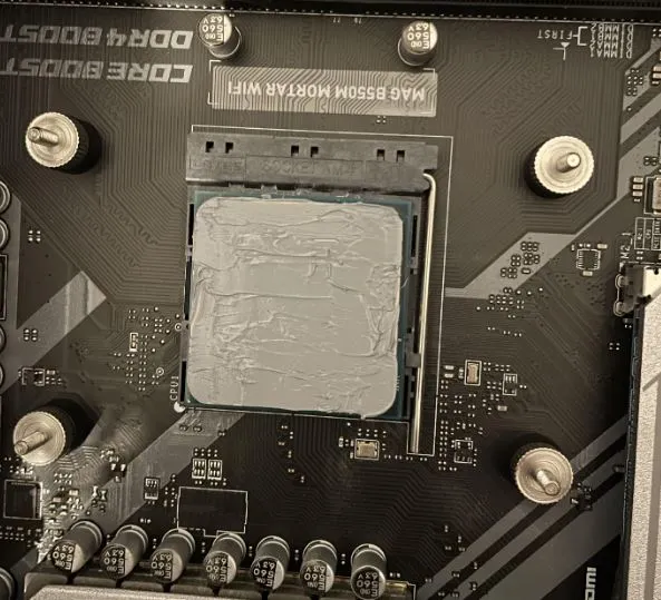 thermal paste on a CPU